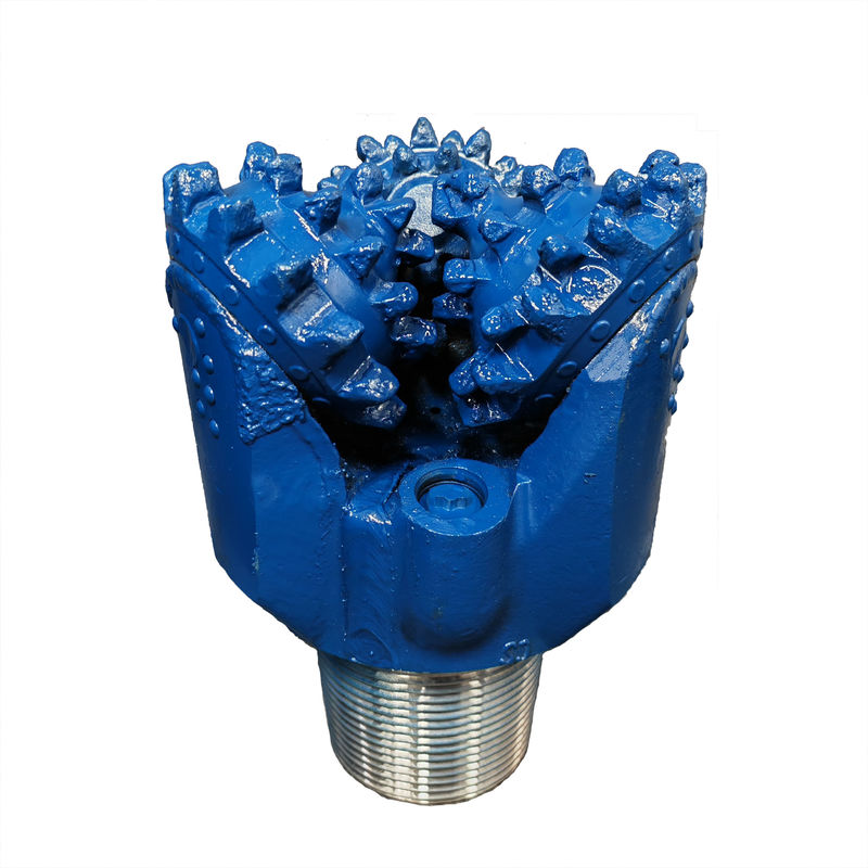 IADC 117 Well Milling Three Cone Roller Bearing Tooth Drill Bit Для средней твердости формования