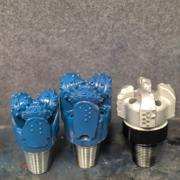 IADC537 Геотермальные скважины с бурением скважины TCI Tricone Rock Bits Tricone mining button bit